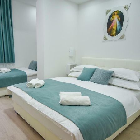 Gloria Apartments 2 Medugorje Bagian luar foto